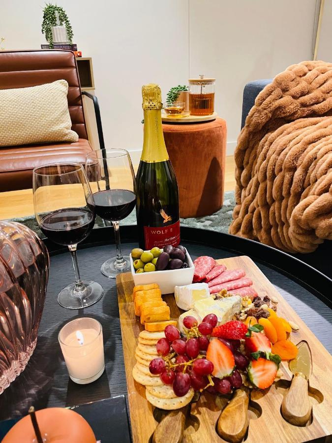 Cozy 1 Bed Apt & Spa,Free Parking ,Phenomena Views Melbourne Exterior foto